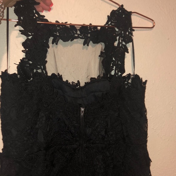 Black lace mini dress - Picture 2 of 4